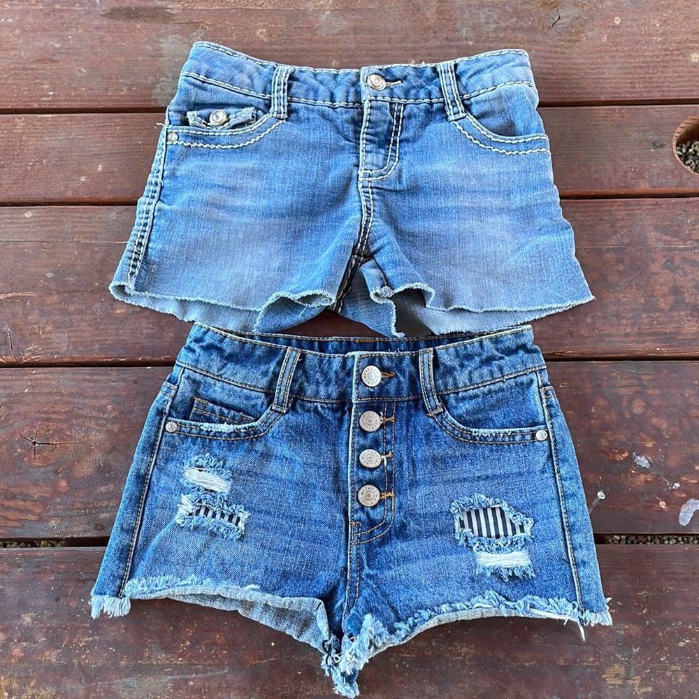 Girls shorts